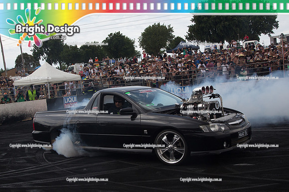 Summernats 28 Sunday 4 Jan 2015  BD  (8198)  MAADSS BURNOUT