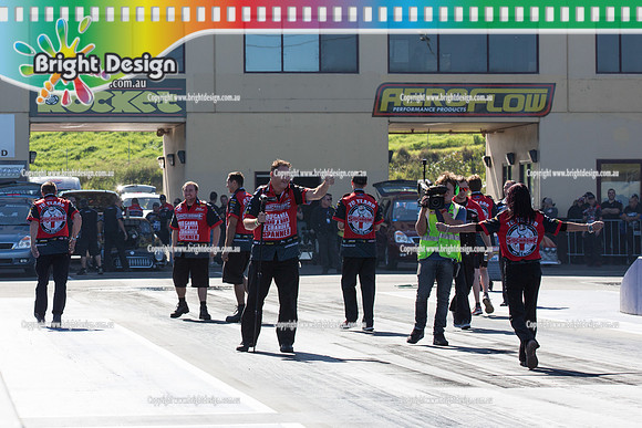 X-Champs @ Sydney Dragway SUN 4 May 2014  (6430)  TD 1221 TEAM BRAY RACING VICTOR BRAY  TOP DOOR SLAMMER  CROWD