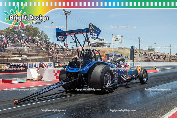 Summer Nationals @ Adelaide AIR SAT Dec 3 2016 (6354)  2434 ADAM MURRIHY AM CRANES