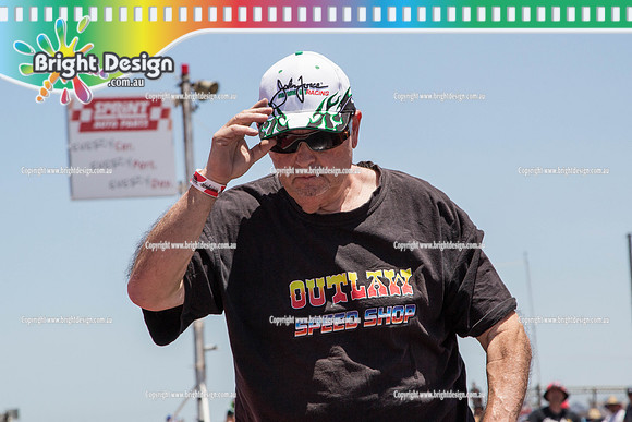 Summer Nationals @ Adelaide AIR SAT Dec 3 2016 (6417)   133 GRAHAM SHIELL CREW
