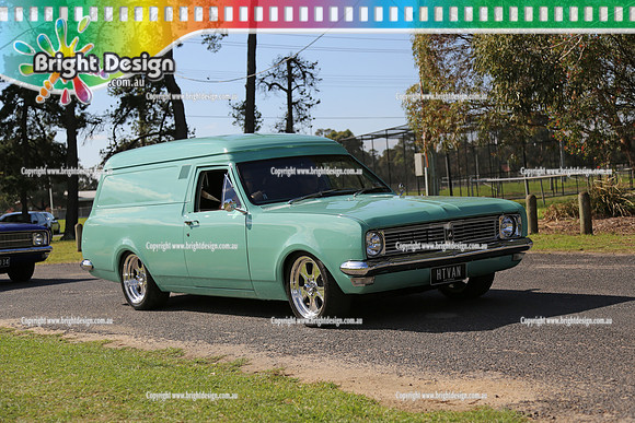 All Holden Day @  Dandeonong 7 April 2013  Bright Design (1435)  HTVAN