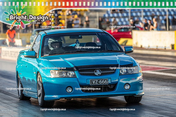 Fast Friday @ Calder Park Drag Racing Friday 3 March 2018  (101696)    VZ666