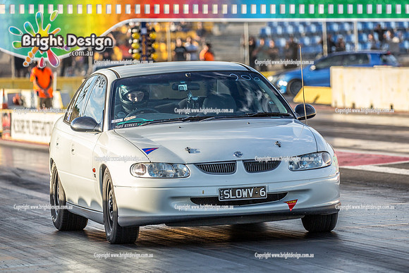 Fast Friday @ Calder Park Drag Racing Friday 3 March 2018  (101654)   SLOWV6