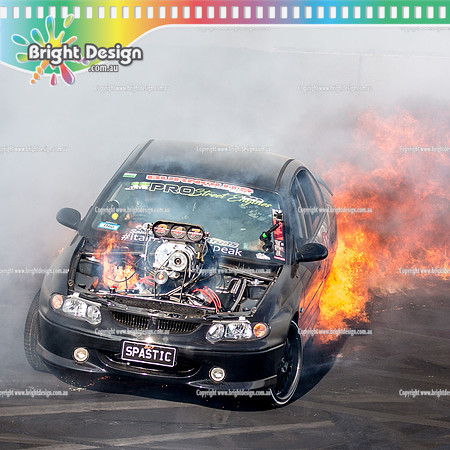 AA Summernats 31 Saturday 6 Jan 2018   BDMP2508-2  SPASTIC BURNOUT FIRE