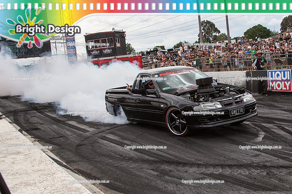 Summernats 28 Sunday 4 Jan 2015  BD  (7759)  GHETTO BURNOUT