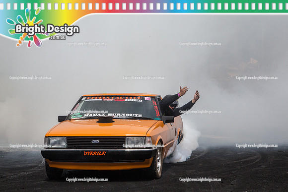 Summernats 28 Sunday 4 Jan 2015  BD  (8224)  TYRKILR BURNOUT