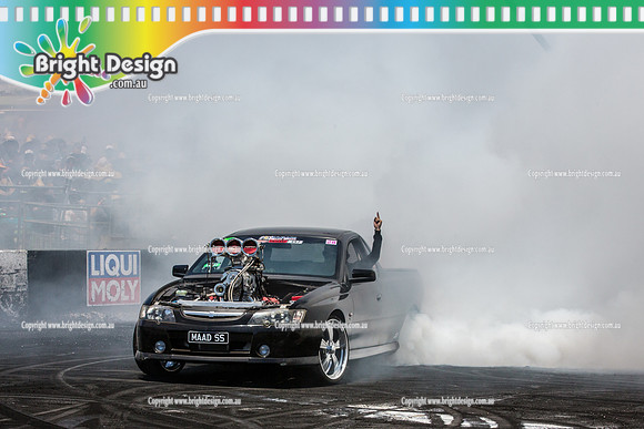 Summernats 28 Saturday 3 Jan 2015  BD (4691)  MAADSS BURNOUT
