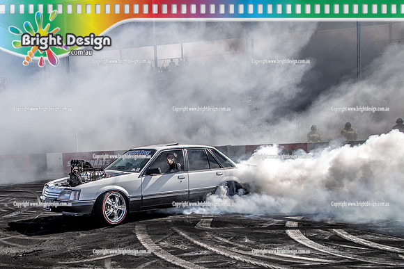 Summernats 34 Sunday 9 Jan 2022  BDMP2661  CEMBLO BURNOUT