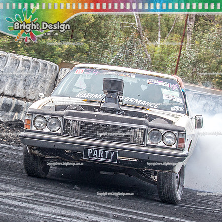 Street Machine Supernats 24 @ Stawell Motor Sports Club 8 Dec 2018  (1113)-2  PARTY BURNOUT
