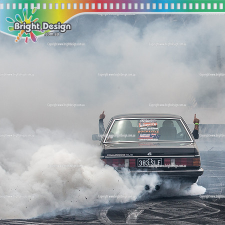 Street Machine Supernats 24 @ Stawell Motor Sports Club 8 Dec 2018  (1197)  383SLE BURNOUT
