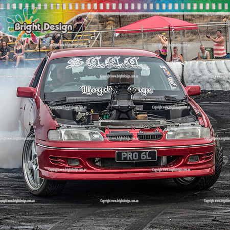 Street Machine Supernats 24 @ Stawell Motor Sports Club 8 Dec 2018  (1028)-2  PRO6L BURNOUT
