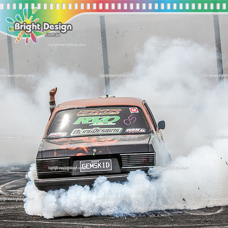 Street Machine Supernats 24 @ Stawell Motor Sports Club 8 Dec 2018  (1307)-2  GEMSKID BURNOUT
