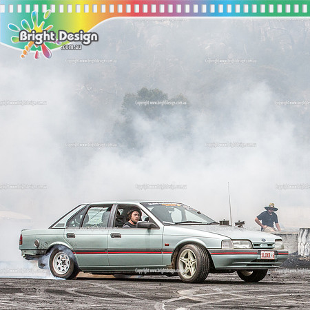 Street Machine Supernats 24 @ Stawell Motor Sports Club 8 Dec 2018  (1475)-2  SLOXR6 BURNOUT