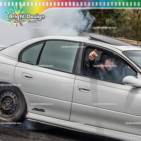 Street Machine Supernats 24 @ Stawell Motor Sports Club 8 Dec 2018  (1579)-2  FELONY BURNOUT
