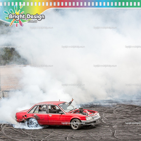 Street Machine Supernats 24 @ Stawell Motor Sports Club 8 Dec 2018  (1697)-2  T1CKER BURNOUT