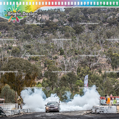 Street Machine Supernats 24 @ Stawell Motor Sports Club 8 Dec 2018  (1996)  SMKNLS BURNOUT
