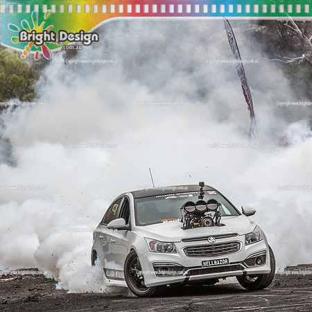 Street Machine Supernats 24 @ Stawell Motor Sports Club 8 Dec 2018  (2030)-2  HELLRAZOR BURNOUT
