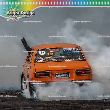 Street Machine Supernats 24 @ Stawell Motor Sports Club 8 Dec 2018  (2675)-2  CRABBY  BURNOUT