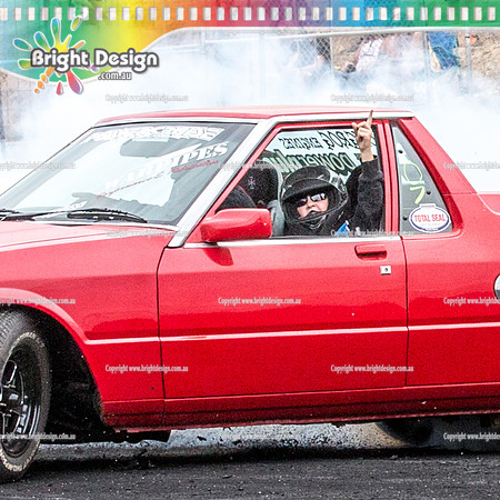 Street Machine Supernats 24 @ Stawell Motor Sports Club 8 Dec 2018  (2269)-2  EVILXF BURNOUT