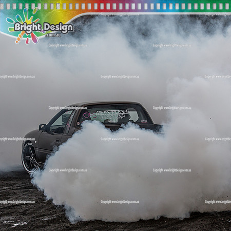 Street Machine Supernats 24 @ Stawell Motor Sports Club 8 Dec 2018  (2995)-2  GHETTO BURNOUT