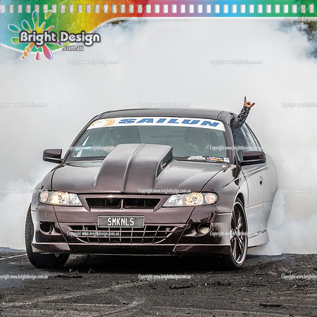 Street Machine Supernats 24 @ Stawell Motor Sports Club 8 Dec 2018  (1063)-2  SMKNLS  BURNOUT