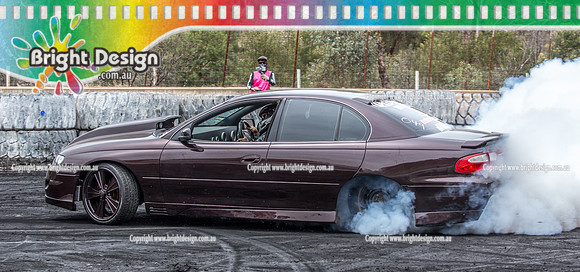 Street Machine Supernats 24 @ Stawell Motor Sports Club 8 Dec 2018  (1051) SMKNLS  BURNOUT