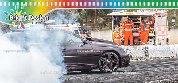 Street Machine Supernats 24 @ Stawell Motor Sports Club 8 Dec 2018  (1059)  SMKNLS  BURNOUT