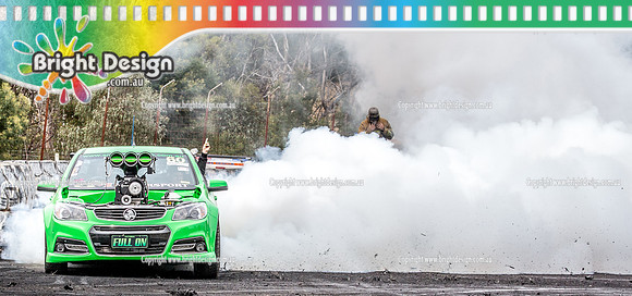 Street Machine Supernats 24 @ Stawell Motor Sports Club 8 Dec 2018  (1137)  FULL ON BURNOUT