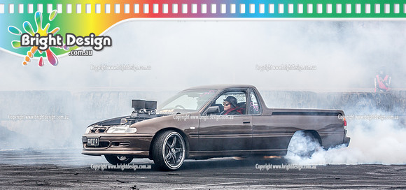 Street Machine Supernats 24 @ Stawell Motor Sports Club 8 Dec 2018  (1219)  GHETTO BURNOUT