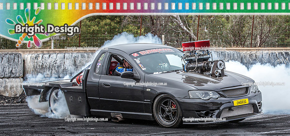 Street Machine Supernats 24 @ Stawell Motor Sports Club 8 Dec 2018  (1234)  ONGROG BURNOUT