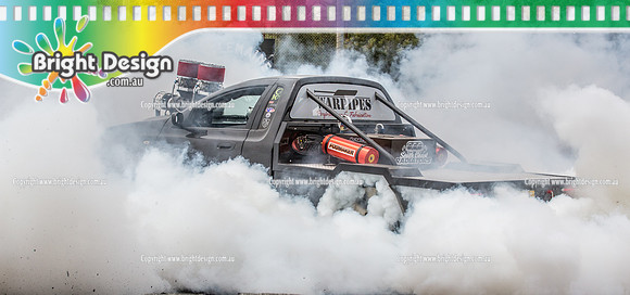 Street Machine Supernats 24 @ Stawell Motor Sports Club 8 Dec 2018  (1239)  ONGROG BURNOUT