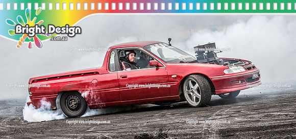 Street Machine Supernats 24 @ Stawell Motor Sports Club 8 Dec 2018  (1508)-2  PRO6L BURNOUT