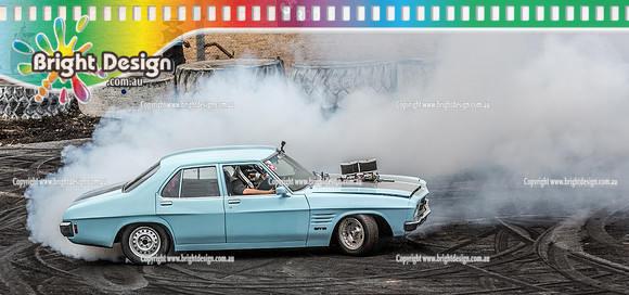 Street Machine Supernats 24 @ Stawell Motor Sports Club 8 Dec 2018  (1718)   HQ383 BURNOUT