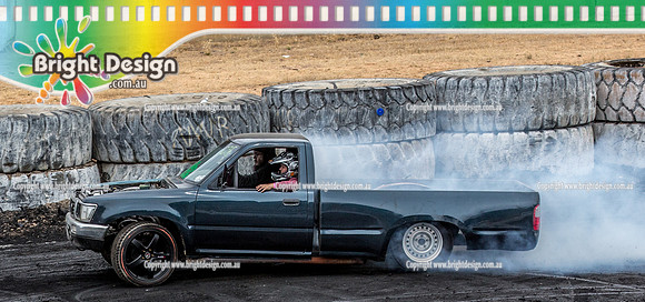 Street Machine Supernats 24 @ Stawell Motor Sports Club 8 Dec 2018  (1816)  TUBTHMPR BURNOUT