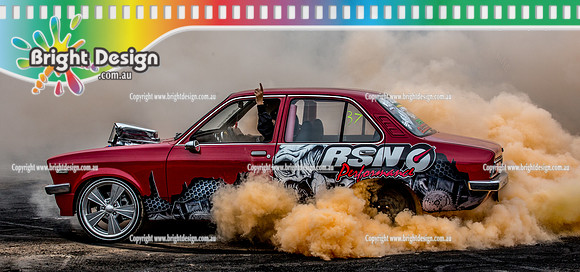 Street Machine Supernats 24 @ Stawell Motor Sports Club 8 Dec 2018  (1874)  TYRFRYYR BURNOUT