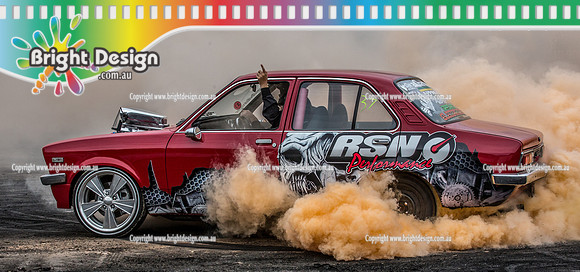 Street Machine Supernats 24 @ Stawell Motor Sports Club 8 Dec 2018  (1875)  TYRFRYYR BURNOUT