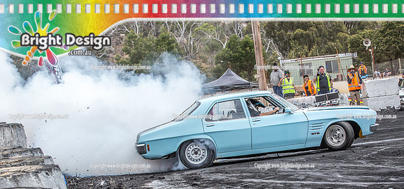 Street Machine Supernats 24 @ Stawell Motor Sports Club 8 Dec 2018  (2286)  HQ383 BURNOUT