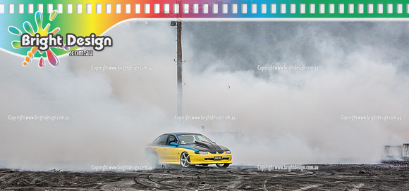 Street Machine Supernats 24 @ Stawell Motor Sports Club 8 Dec 2018  (2377)  POPNTYRES BURNOUT