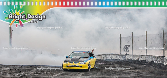 Street Machine Supernats 24 @ Stawell Motor Sports Club 8 Dec 2018  (2381)  POPNTYRES BURNOUT
