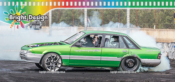 Street Machine Supernats 24 @ Stawell Motor Sports Club 8 Dec 2018  (2641)  GUNJA BURNOUT