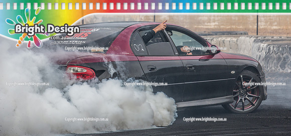 Street Machine Supernats 24 @ Stawell Motor Sports Club 8 Dec 2018  (2913)  DAMAGE BURNOUT