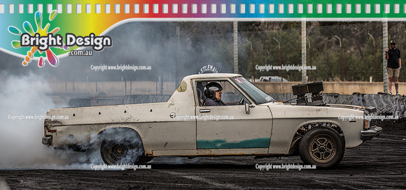 Street Machine Supernats 24 @ Stawell Motor Sports Club 8 Dec 2018  (3168)  BAD065 AHMET PARTY BURNOUT
