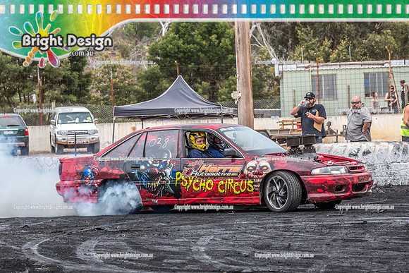Street Machine Supernats 24 @ Stawell Motor Sports Club 8 Dec 2018  (1008)  PSYCHO CIRCUS BURNOUT