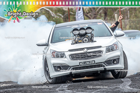 Street Machine Supernats 24 @ Stawell Motor Sports Club 8 Dec 2018  (1035)  HELLRAZOR BURNOUT