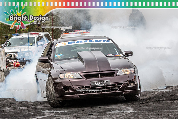 Street Machine Supernats 24 @ Stawell Motor Sports Club 8 Dec 2018  (1049)  SMKNLS  BURNOUT