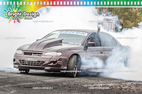 Street Machine Supernats 24 @ Stawell Motor Sports Club 8 Dec 2018  (1062)  SMKNLS  BURNOUT