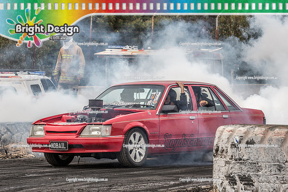 Street Machine Supernats 24 @ Stawell Motor Sports Club 8 Dec 2018  (1070)  NOBAIL BURNOUT