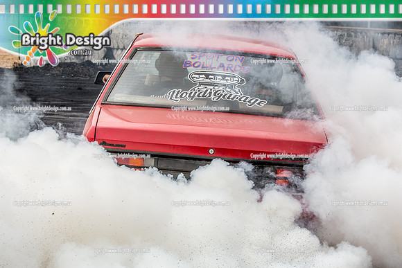 Street Machine Supernats 24 @ Stawell Motor Sports Club 8 Dec 2018  (1076)  NOBAIL BURNOUT