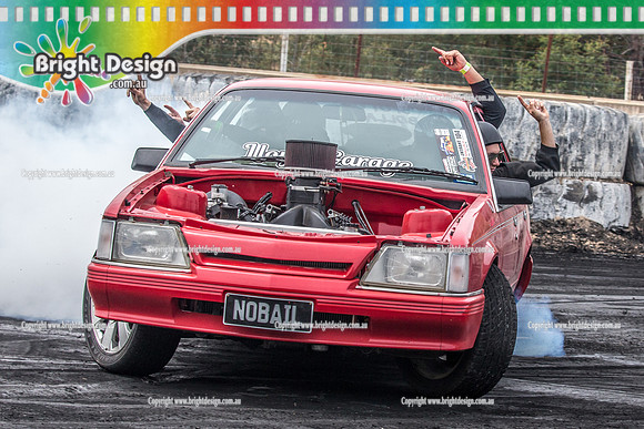 Street Machine Supernats 24 @ Stawell Motor Sports Club 8 Dec 2018  (1085)  NOBAIL BURNOUT