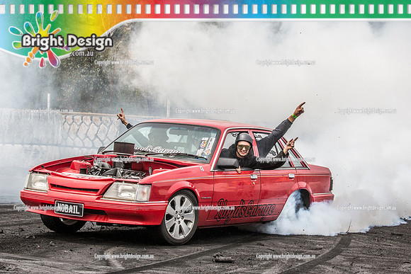 Street Machine Supernats 24 @ Stawell Motor Sports Club 8 Dec 2018  (1093)  NOBAIL BURNOUT